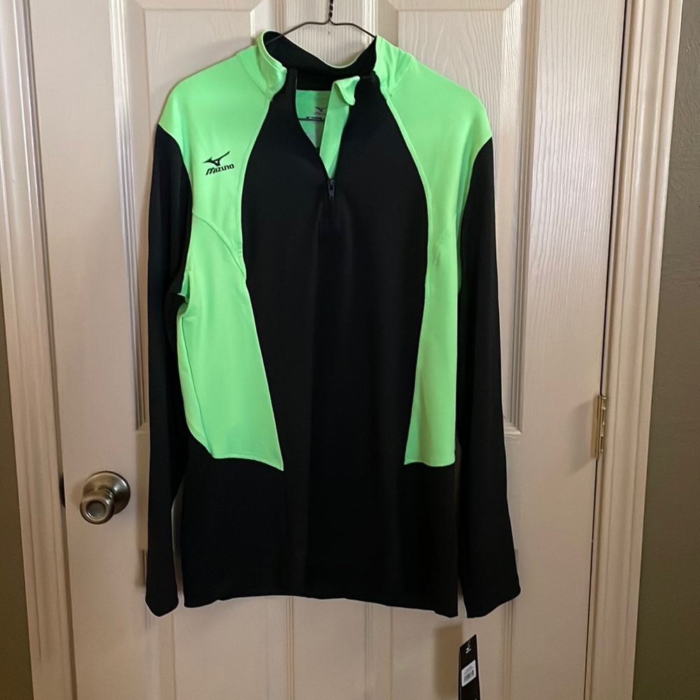 Mizuno pullover